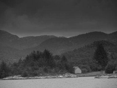 Güzel Norveç 'te gemi yolculuğu