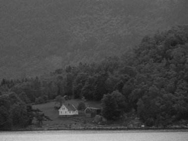 Güzel Norveç 'te gemi yolculuğu