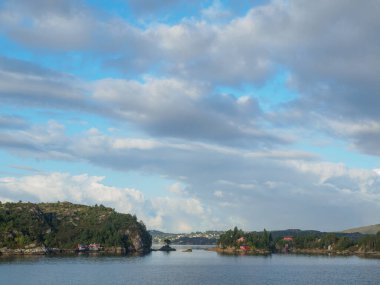 Güzel Norveç 'te gemi yolculuğu