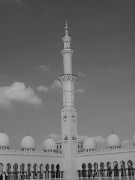 Città Abu Dhabi Negli Emirati Arabi Uniti — Foto Stock