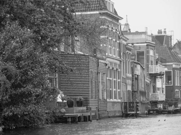 Πόλη Leiden Στις Κάτω Χώρες — Φωτογραφία Αρχείου