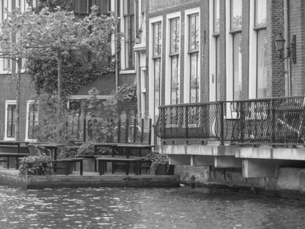 Город Лейден Нидерландах — стоковое фото