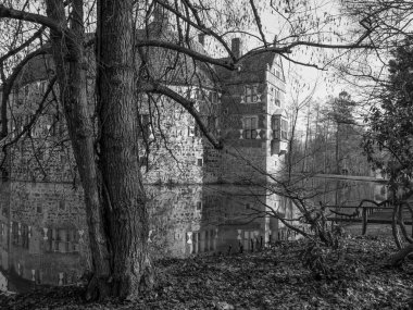 Almanya 'daki eski Vischering kalesi.