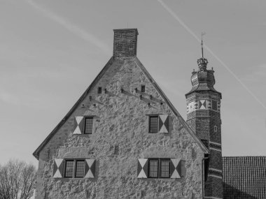 Almanya 'daki eski Vischering kalesi.