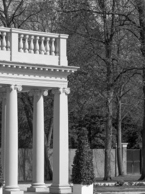 Hollanda 'daki eski şato