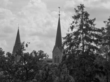 Nehrin kıyısındaki Papenburg şehrinde.