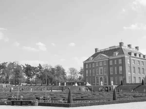 オランダの古城 — ストック写真