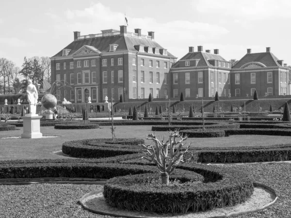 オランダの古城 — ストック写真
