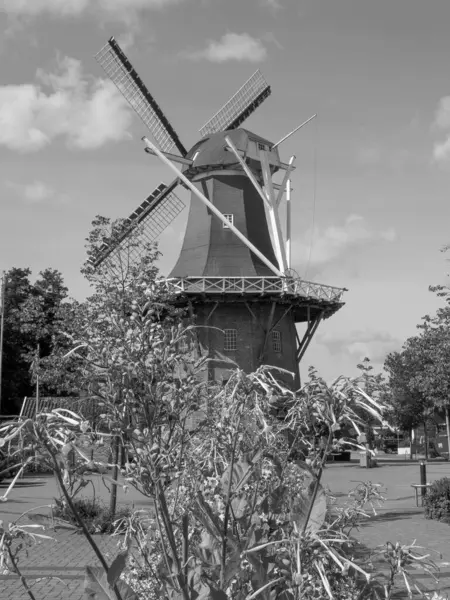 Papenburg Városa Ems Folyónál — Stock Fotó