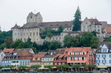 Almanya 'daki güzel göl manzarası