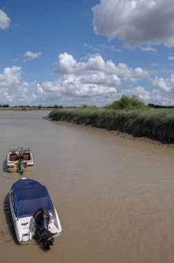 Weener ve nehir Alman Ostfriesland 'da.