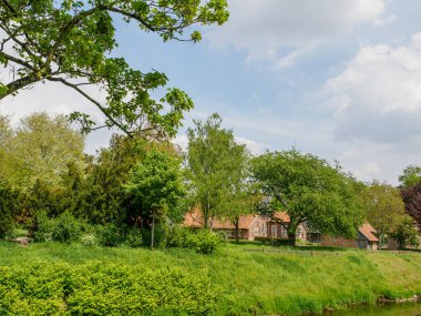 Almanya 'da Berkel nehrindeki eski evler