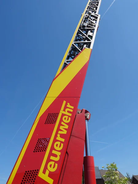 Almanya 'da ateş muamması