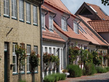 Almanya 'nın kuzeyinde Schleswig ve küçük balıkçı köyü Holm