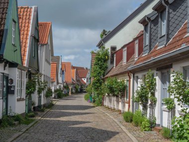 Almanya 'nın kuzeyinde Schleswig ve küçük balıkçı köyü Holm