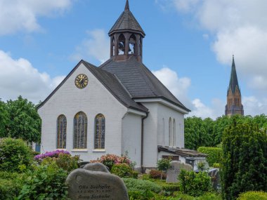 Almanya 'nın kuzeyinde Schleswig ve küçük balıkçı köyü Holm