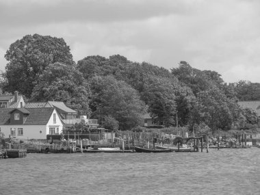 Almanya 'nın kuzeyinde Schleswig ve küçük balıkçı köyü Holm