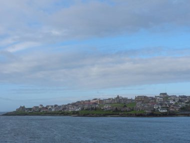 İskoçya 'da Lerwick şehrinin bulunduğu shetland adaları