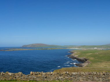 İskoçya 'da Lerwick şehrinin bulunduğu shetland adaları