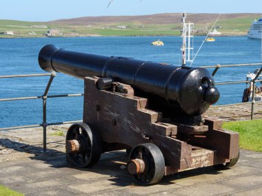 İskoçya 'da Lerwick şehrinin bulunduğu shetland adaları