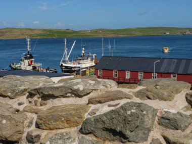 İskoçya 'da Lerwick şehrinin bulunduğu shetland adaları