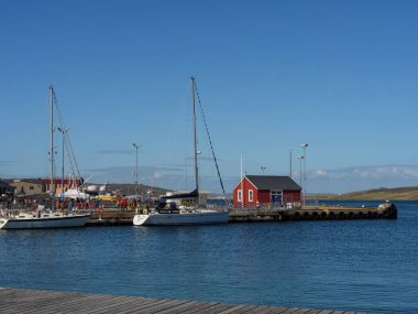 İskoçya 'da Lerwick şehrinin bulunduğu shetland adaları