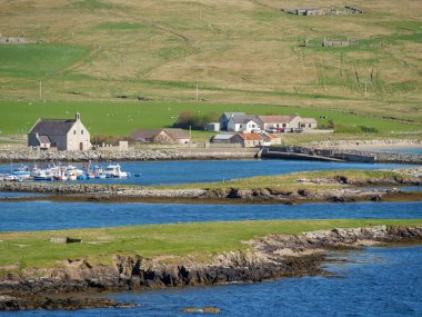 İskoçya 'da Lerwick şehrinin bulunduğu shetland adaları