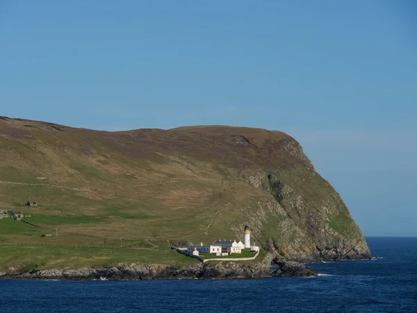 İskoçya 'da Lerwick şehrinin bulunduğu shetland adaları