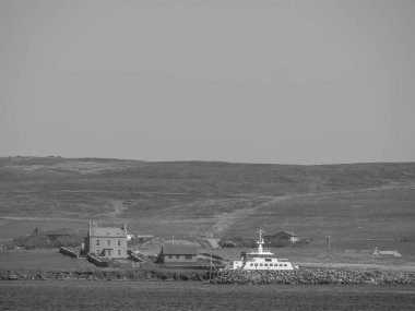 İskoçya 'da Lerwick şehrinin bulunduğu shetland adaları 