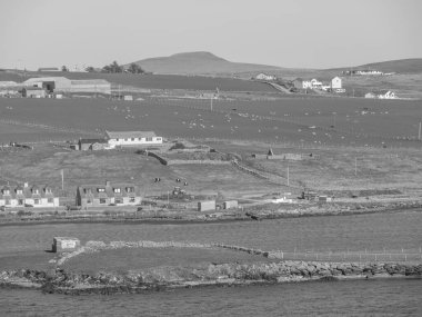 İskoçya 'da Lerwick şehrinin bulunduğu shetland adaları