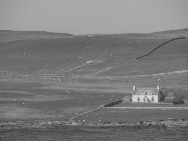 İskoçya 'da Lerwick şehrinin bulunduğu shetland adaları