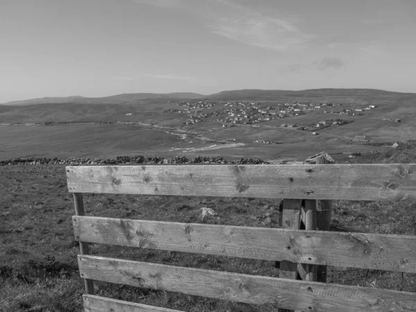 İskoçya 'da Lerwick şehrinin bulunduğu shetland adaları