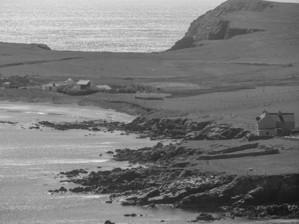 İskoçya 'da Lerwick şehrinin bulunduğu shetland adaları 