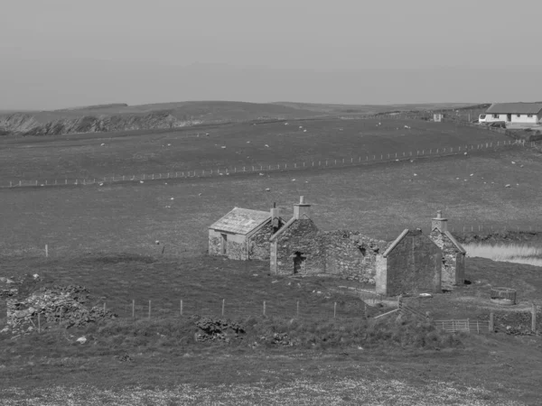 İskoçya 'da Lerwick şehrinin bulunduğu shetland adaları 