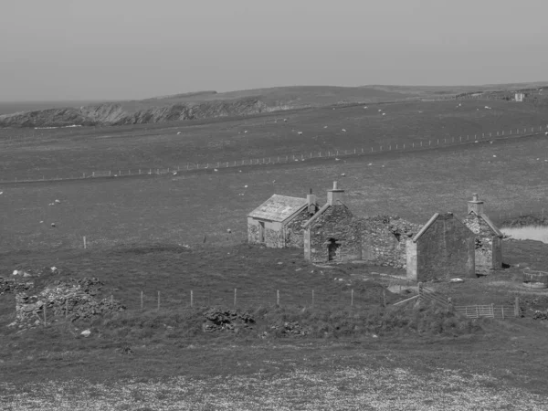 İskoçya 'da Lerwick şehrinin bulunduğu shetland adaları 