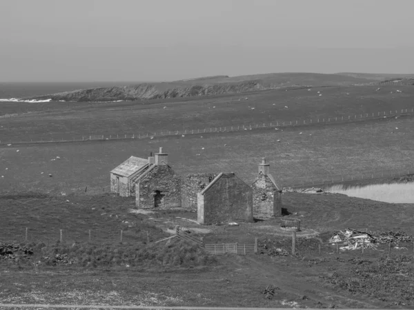 İskoçya 'da Lerwick şehrinin bulunduğu shetland adaları 