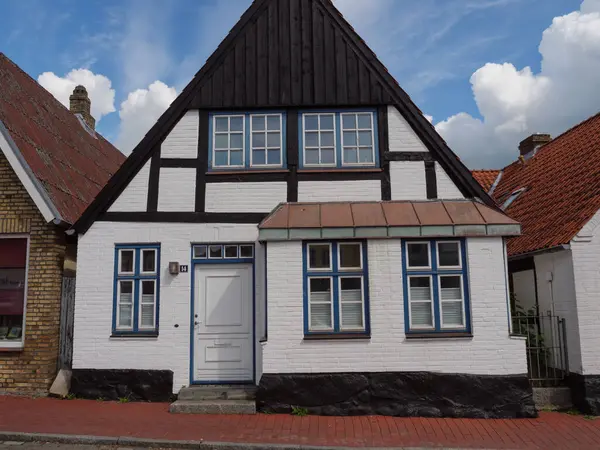 Kappeln şehri ve Almanya 'daki Schlei nehri.