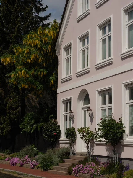 Kappeln şehri ve Almanya 'daki Schlei nehri.