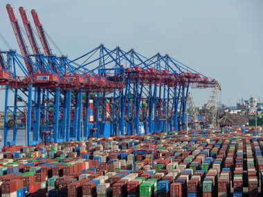 Hamburg şehri ve Elbe nehri Almanya 'da.