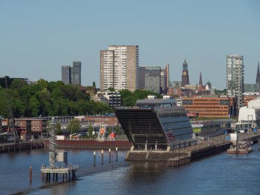 Hamburg şehri ve Elbe nehri Almanya 'da.