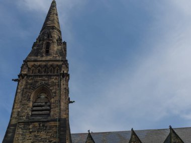 Newcastle şehriyle Kuzey İngiltere kıyısında.