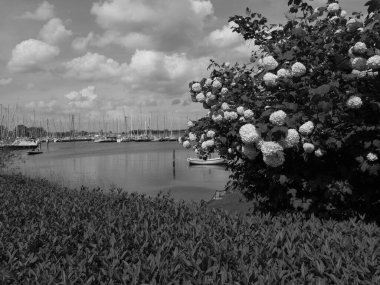 Almanya 'nın Schlei nehrindeki küçük Arnis şehri.