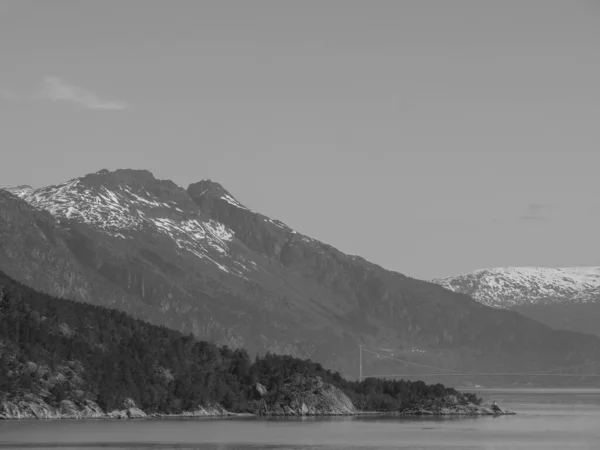 Het Kleine Dorpje Eidfjord Het Noorse Hardangerfjord — Stockfoto