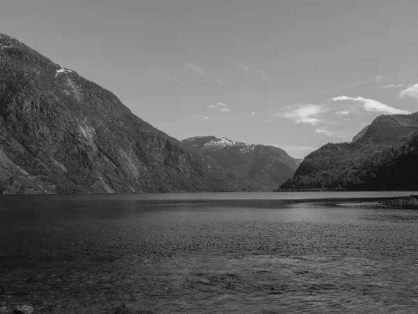 Piccolo Villaggio Eidfjord Norvegia Hardangerfjord — Foto Stock