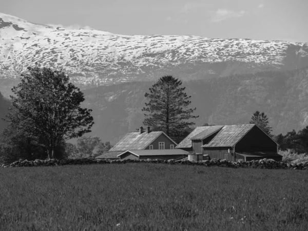 Het Kleine Dorpje Eidfjord Het Noorse Hardangerfjord — Stockfoto