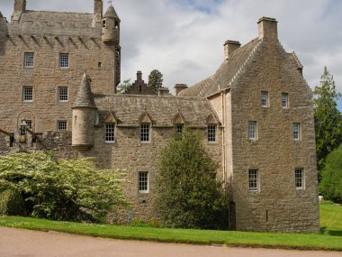 Inverness şehri ve İskoç dağları