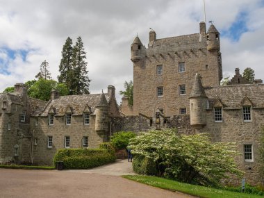 Inverness şehri ve İskoç dağları