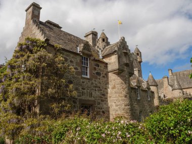 Inverness şehri ve İskoç dağları