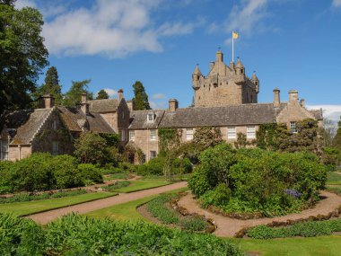 Inverness şehri ve İskoç dağları