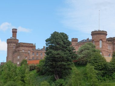 Inverness şehri ve İskoç dağları